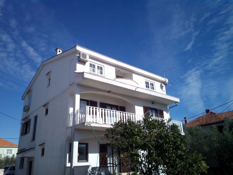 Apartments Burmeta Zadar Exteriör bild