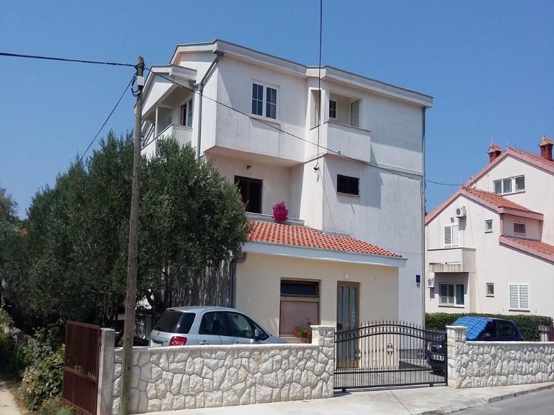 Apartments Burmeta Zadar Exteriör bild